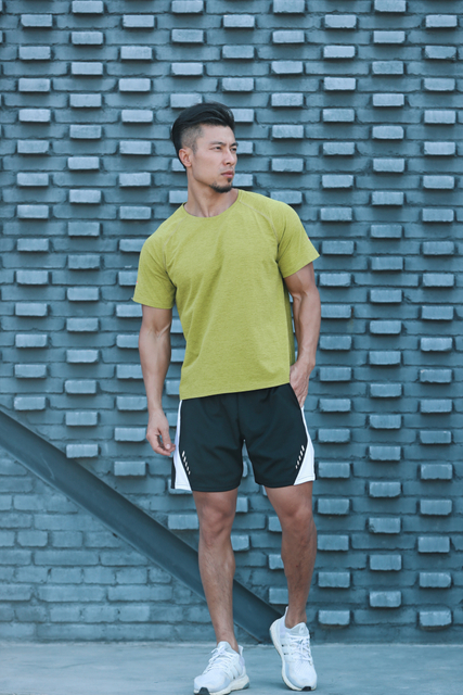 Primavera otoño otoño manga de entrenamiento use camiseta deportiva para hombres camisa transpirable